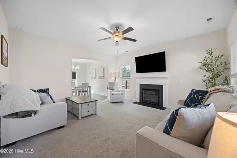 Living - 406 Silverstone Pl, Hubert, NC 28539 photo 1 of 2