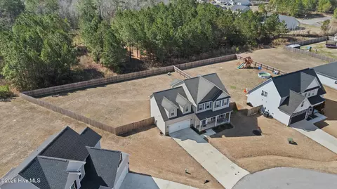 View/Area - 406 Silverstone Pl, Hubert, NC 28539 photo 3 of 9