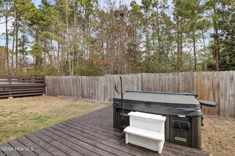 102 Robin Ct, Hampstead, NC 28443 photo 20