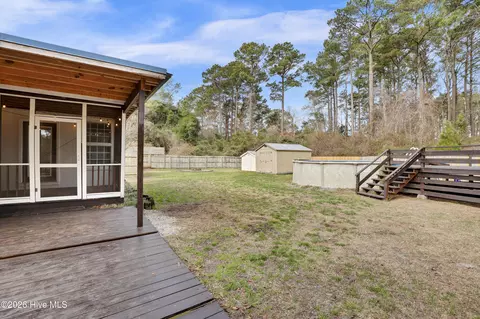 102 Robin Ct, Hampstead, NC 28443 photo 21