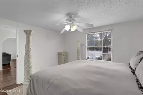 102 Robin Ct, Hampstead, NC 28443 photo 15