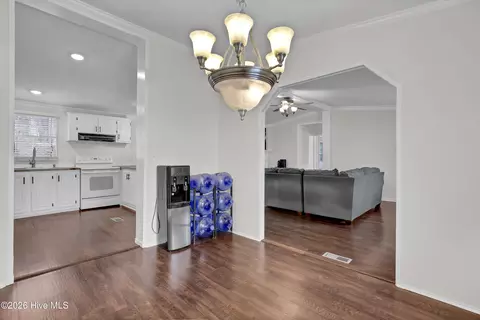 102 Robin Ct, Hampstead, NC 28443 photo 30