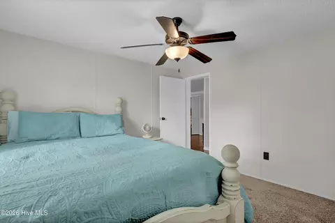 102 Robin Ct, Hampstead, NC 28443 photo 24