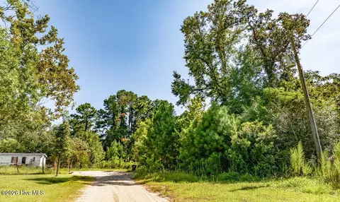 133 Shade Tree Ln SW, Supply, NC 28462 photo 11