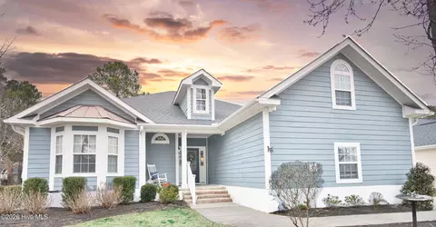 8816 Smithfield Dr NW, Calabash, NC 28467