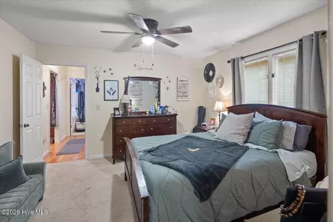 Bedroom - 89 Lost Tree Rd, Pinehurst, NC 28374 photo 3 of 6