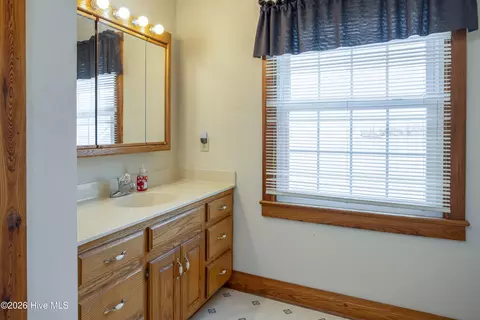 Bath - 10723 Keener Rd, Faison, NC 28341 photo 5 of 5