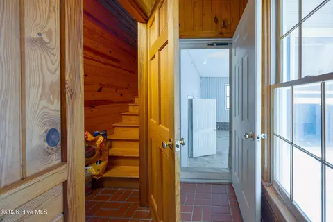 Entry Way - 10723 Keener Rd, Faison, NC 28341 photo 7 of 8