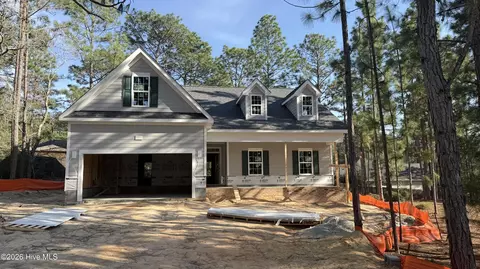 6 Georgia Ct, Pinehurst, NC 28374