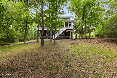 Exterior - 104 W High Bluff Dr, Hampstead, NC 28443 photo 15 of 15