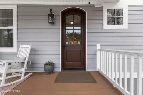 Exterior - 104 W High Bluff Dr, Hampstead, NC 28443 photo 2 of 15