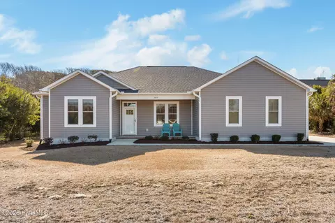 309 Pine Knoll Cir, Pine Knoll Shores, NC 28512