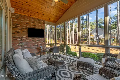 Exterior - 11 Whithorn Ct, Pinehurst, NC 28374 photo 11 of 13