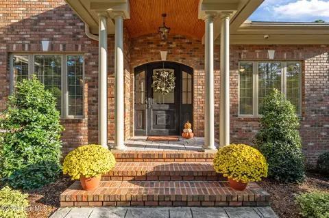 Exterior - 11 Whithorn Ct, Pinehurst, NC 28374 photo 3 of 13