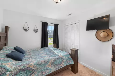 Bedroom - 114 Wolfpack Ct, Havelock, NC 28532 photo 1 of 2