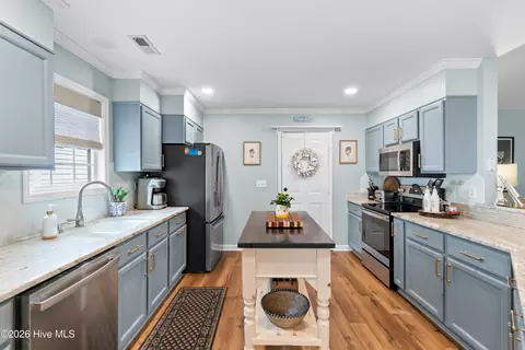 Kitchen - 765 Sloop Pointe Ln, Kure Beach, NC 28449 photo 4 of 5