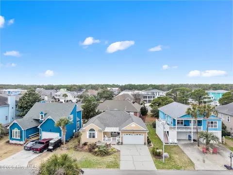 View/Area - 765 Sloop Pointe Ln, Kure Beach, NC 28449 photo 2 of 7