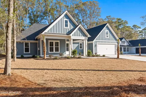 824 Shoreline Dr W, Sunset Beach, NC 28468