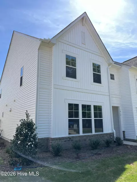 1410 Cooper St, Sanford, NC 27330