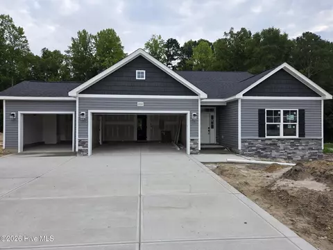 2937 Loch Ct, Grimesland, NC 27837