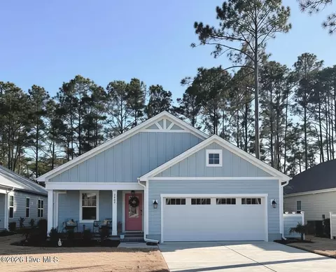 2487 Lake Ridge Dr, Southport, NC 28461