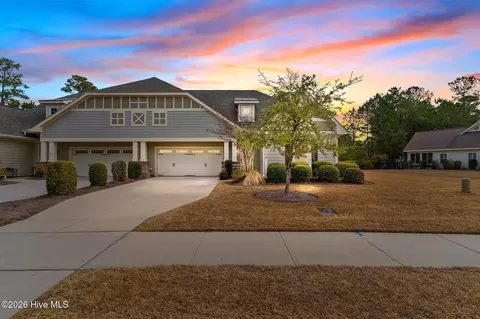 2198 Forest View Cir, Leland, NC 28451