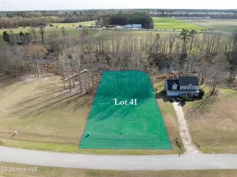 76 Bridgewater Dr S, Bath, NC 27808