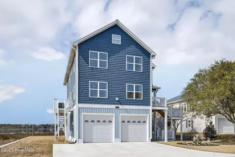 161 Big Hammock Point Rd, Sneads Ferry, NC 28460