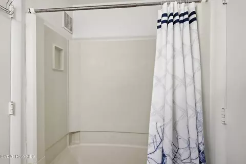 Bath - 201 Freeman Ln #A, Atlantic Beach, NC 28512 photo 3 of 3