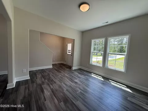 Living - 503 Nc Hwy 172, Hubert, NC 28539 photo 2 of 4