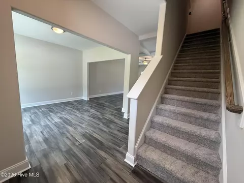 Entry Way - 503 Nc Hwy 172, Hubert, NC 28539 photo 1 of 2