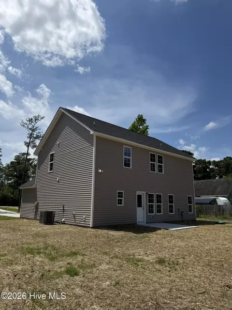 Exterior - 503 Nc Hwy 172, Hubert, NC 28539 photo 2 of 3