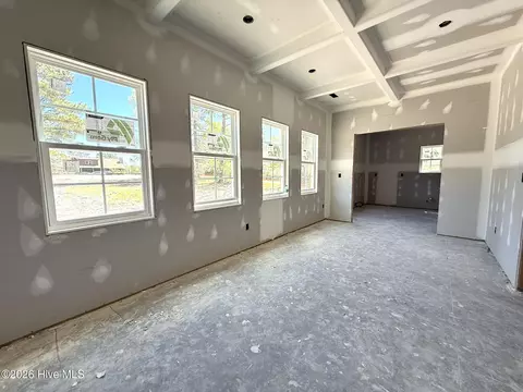 Living - 505 Nc Hwy 172, Hubert, NC 28539 photo 2 of 3