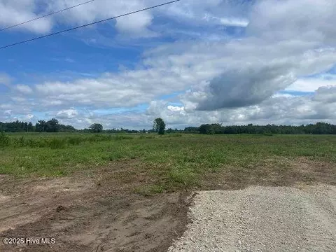 1068 Gum Swamp Church Rd, Greenville, NC 27834