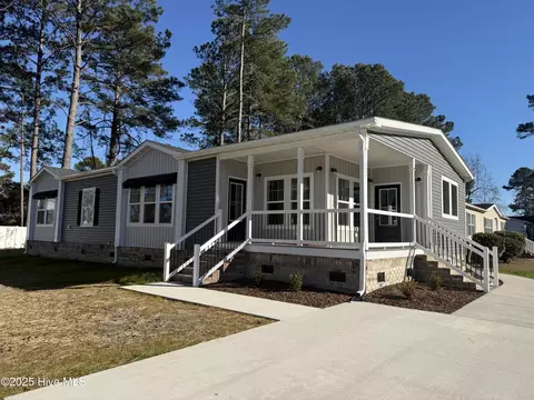 845 Watson Ave SW, Calabash, NC 28467