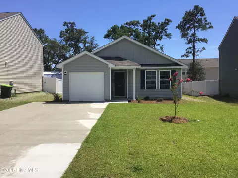 335 Bragg Rd SW, Supply, NC 28462