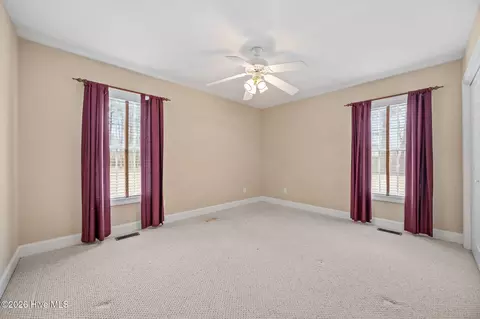 Bedroom - 2741 Beddard Rd, Grimesland, NC 27837 photo 3 of 3