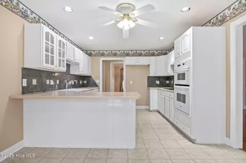 Kitchen - 2741 Beddard Rd, Grimesland, NC 27837 photo 4 of 4