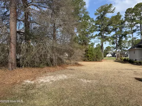 406 S Middleton Dr NW, Calabash, NC 28467