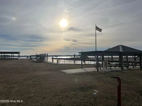 View/Area - 489 E Pungo St, Belhaven, NC 27810 photo 8 of 8