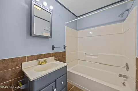 Bath - 489 E Pungo St, Belhaven, NC 27810 photo 1 of 3