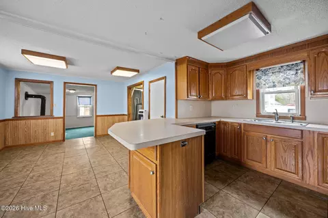 Kitchen - 489 E Pungo St, Belhaven, NC 27810 photo 1 of 4