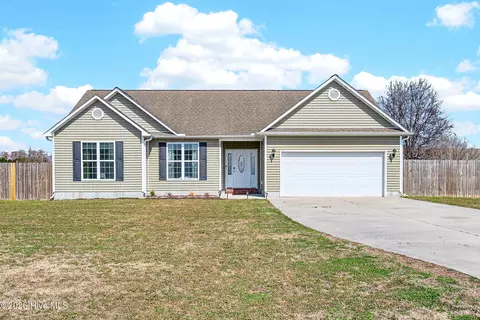 107 Waverly Way, Jacksonville, NC 28540