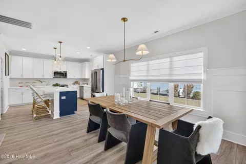 Dining - 96 Bowman Field Cir, Hampstead, NC 28443 photo 1 of 3