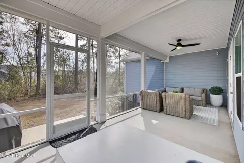 Exterior - 96 Bowman Field Cir, Hampstead, NC 28443 photo 8 of 18