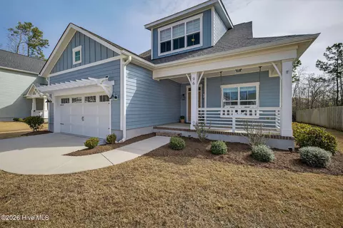 Exterior - 96 Bowman Field Cir, Hampstead, NC 28443 photo 4 of 18
