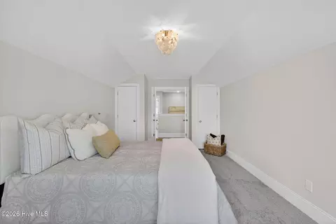 Bedroom - 96 Bowman Field Cir, Hampstead, NC 28443 photo 9 of 12