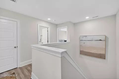 Entry Way - 96 Bowman Field Cir, Hampstead, NC 28443 photo 4 of 4