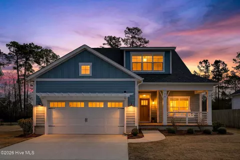 96 Bowman Field Cir, Hampstead, NC 28443