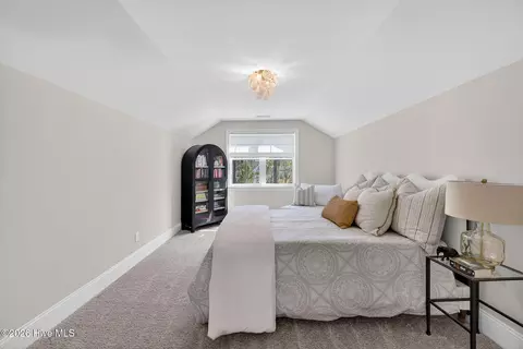 Bedroom - 96 Bowman Field Cir, Hampstead, NC 28443 photo 8 of 12